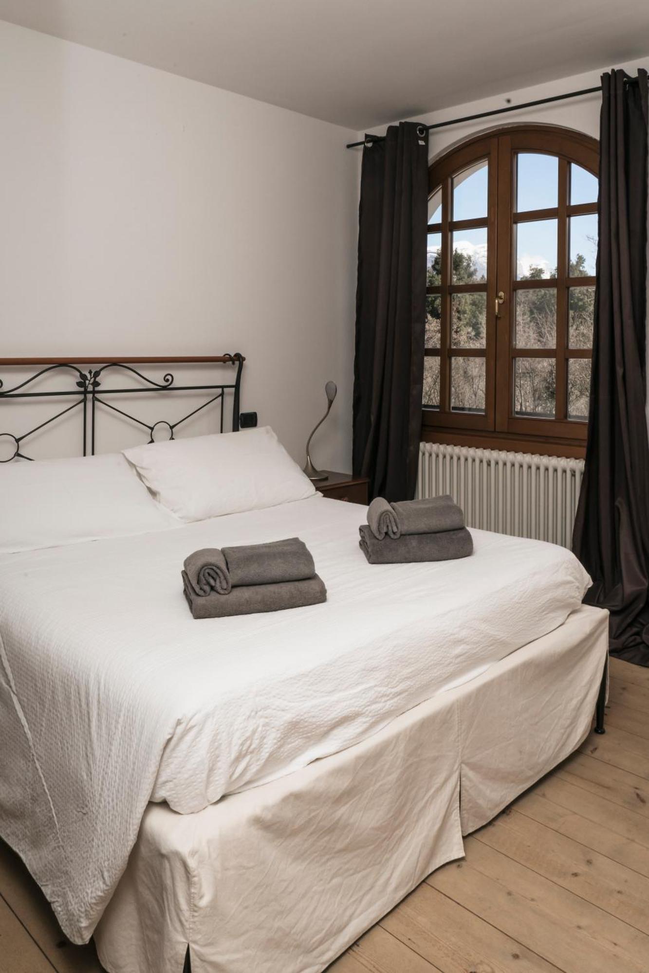 Al Borgo Apartment Pietramurata Ngoại thất bức ảnh
